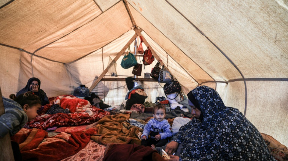 Sans abri ni horizon, des milliers de Palestiniens accul&eacute;s &agrave; la fronti&egrave;re avec l'Egypte