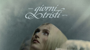 Mara Sattei, nuova fase artistica con il singolo Giorni Tristi