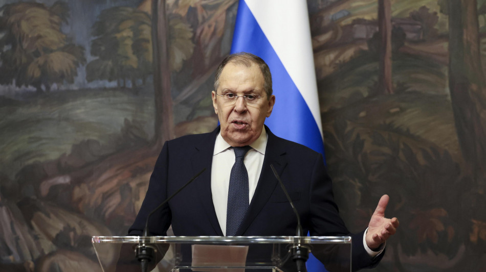 Lavrov, 'truppe straniere in Ucraina sarebbero inaccettabili'