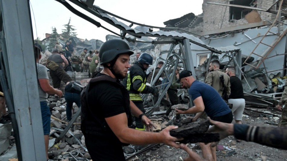 Ataque russo a restaurante deixa quatro mortos e mais de 40 feridos na Ucr&acirc;nia