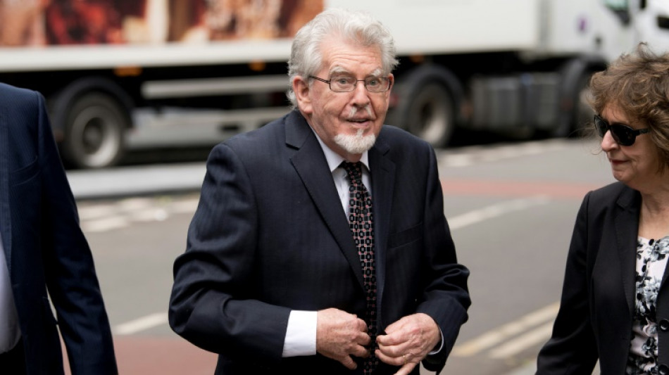 Falleci&oacute; Rolf Harris, exestrella de la BBC condenado por pedofilia