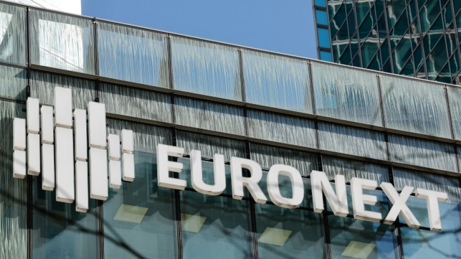 La Bourse de Paris dans le vert, soulag&eacute;e par le d&eacute;lai am&eacute;ricain sur l'Iran