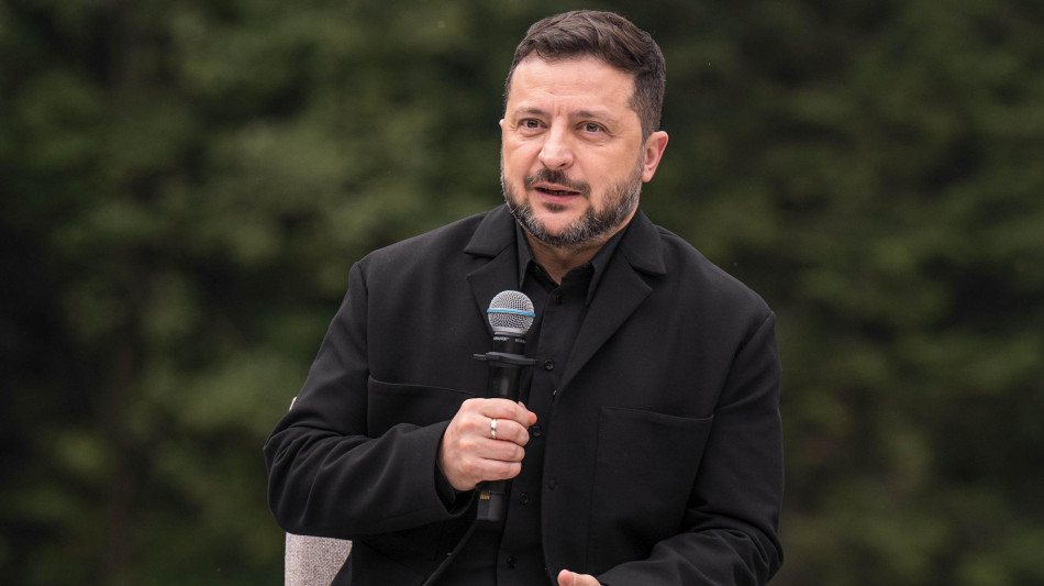 Zelensky, 'ho appena parlato con Trump, ci vedremo a New York'