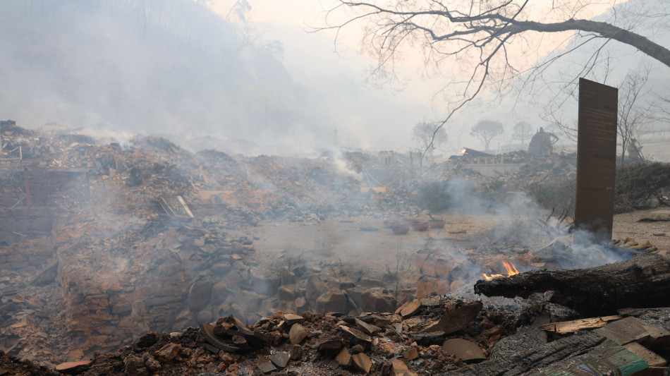 Incendi boschivi in Corea del Sud, morti salgono a quota 24