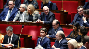 Attal annonce une r&eacute;forme sur les bas salaires pour "+d&eacute;smicardiser+ la France"