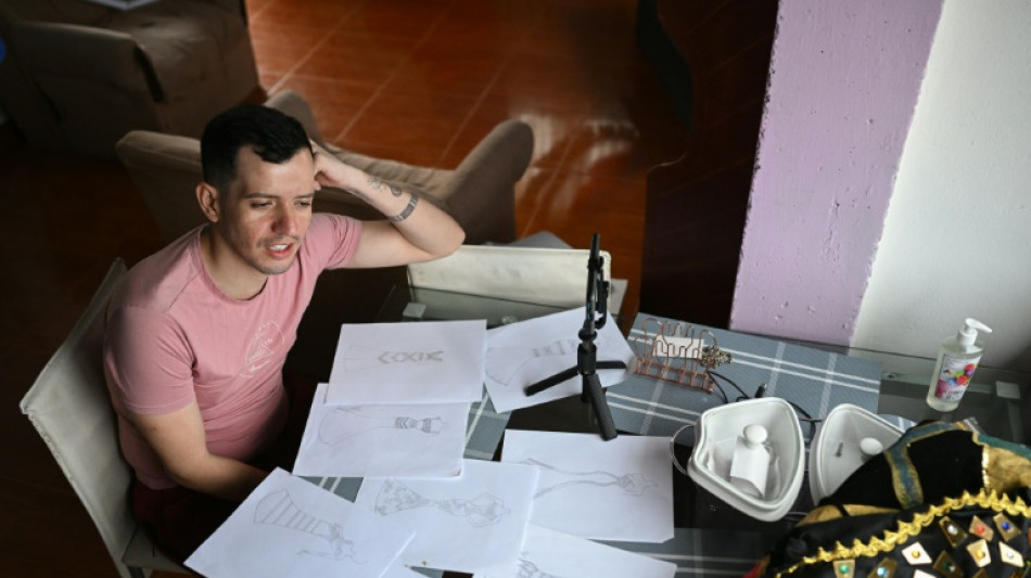 R&ecirc;ves d'amour bris&eacute;s d'un migrant v&eacute;n&eacute;zu&eacute;lien emprisonn&eacute; au Salvador