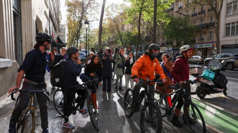 Des coursiers "ub&eacute;ris&eacute;s" p&eacute;dalent de Paris &agrave; Bruxelles pour se faire entendre