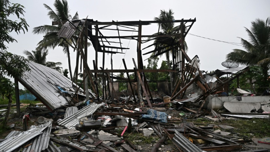 Cambodge-Tha&iuml;lande: d&eacute;but des n&eacute;gociations en Malaisie, au cinqui&egrave;me jour des combats