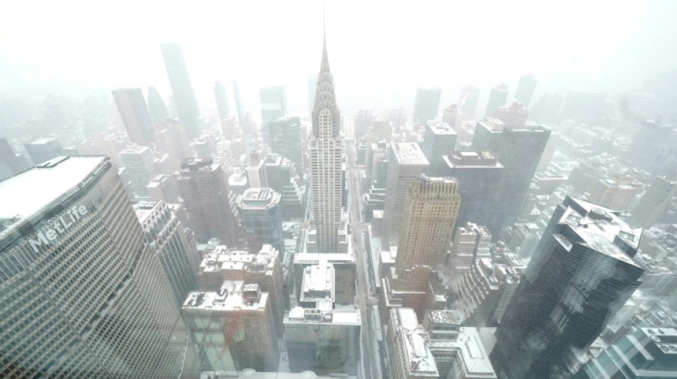 "Cicl&oacute;n bomba" azota duro al este de EEUU con fuertes vientos y nevadas