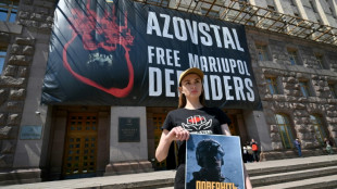 Marioupol: l'attente am&egrave;re des familles de prisonniers