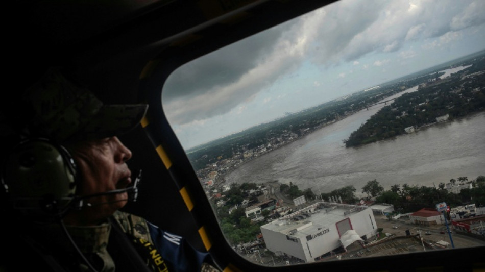 Sube a 76 la cifra de muertos por las inundaciones y los deslaves en M&eacute;xico