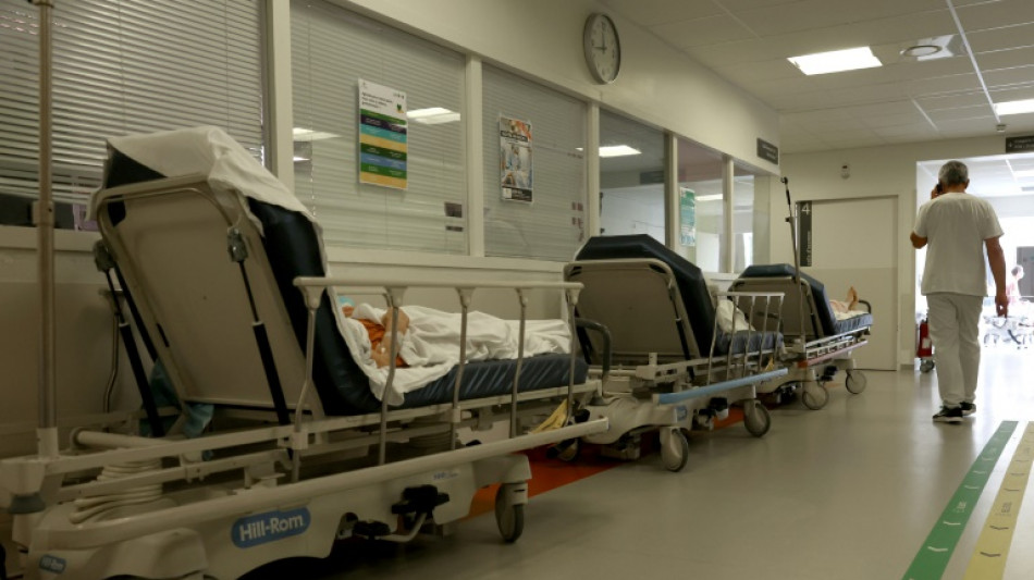 Immigration: le S&eacute;nat r&eacute;duit le budget de l'aide m&eacute;dicale d'Etat de 200 millions d'euros