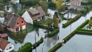 Le Pas-de-Calais toujours sous l'eau mais la d&eacute;crue s'amorce