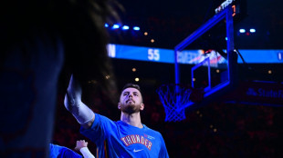 Basketball: Hartenstein siegt weiter, Schr&ouml;der ohne Punkte 