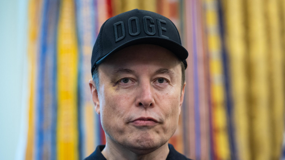 Musk, con aumento del deficit gli Usa in bancarotta