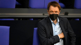 Lauterbach h&auml;lt geplante Ausnahmen von der Maskenpflicht f&uuml;r praktikabel