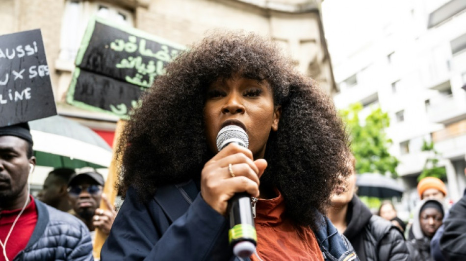 France protesters defy bans to rally against police violence