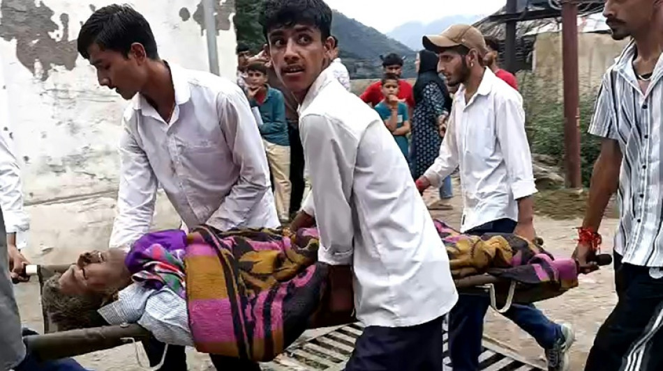 Al menos 56 muertos en un pueblo de la regi&oacute;n india de Cachemira por inundaciones