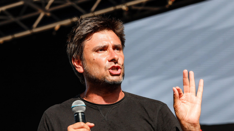 Di Battista, 'sto molto meglio, finalmente sono a casa'
