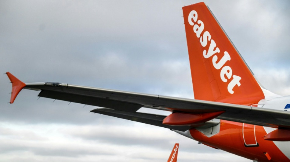 Avi&oacute;n tuvo que regresar a tierra en Francia por hombre que intent&oacute; ingresar en la cabina