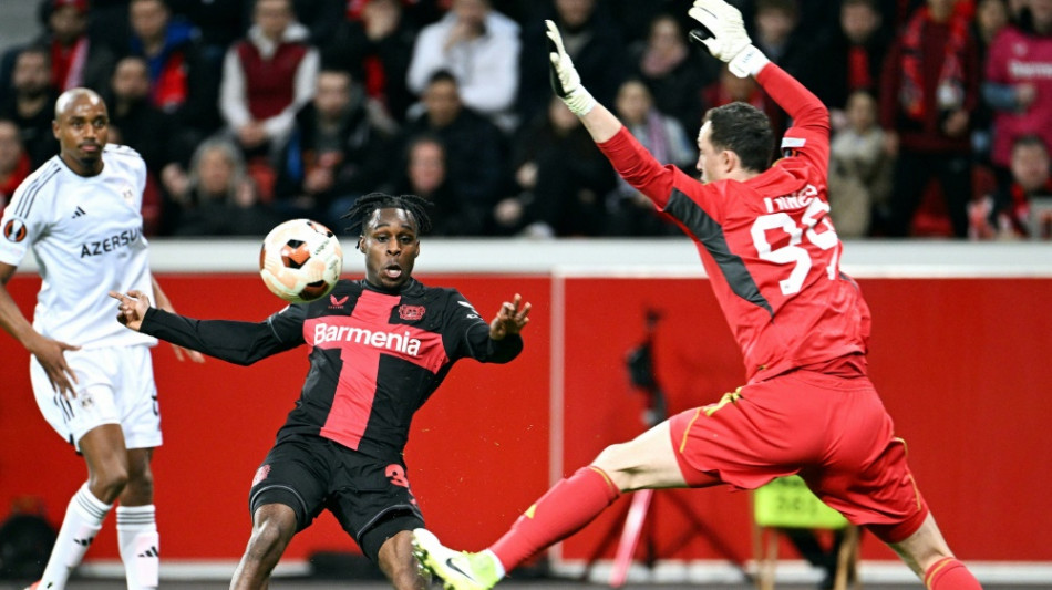 Schick der Retter: Bayer k&auml;mpft sich ins Viertelfinale