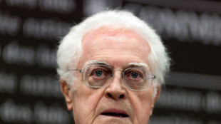 Obs&egrave;ques publiques de Lionel Jospin jeudi &agrave; Paris, apr&egrave;s l'hommage national aux Invalides