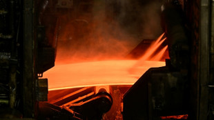 UE apresenta medidas para 'salvar' seu setor do a&ccedil;o