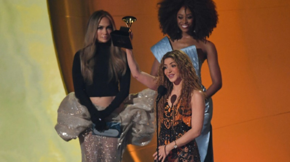 Shakira vence Grammy de melhor &aacute;lbum de pop latino com 'Las mujeres ya no lloran'