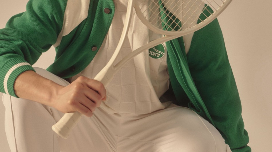 Effetto Sinner nel menswear, nuovo trend &egrave; il tennis-core
