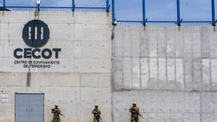 Salvadorenho deportado por erro dos EUA foi espancado na prisão, dizem advogados