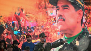 Trump considera ataques en Venezuela y Maduro rechaza "golpes" de la CIA