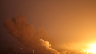 Israel bombardea Gaza entre presi&oacute;n creciente para proteger a los civiles