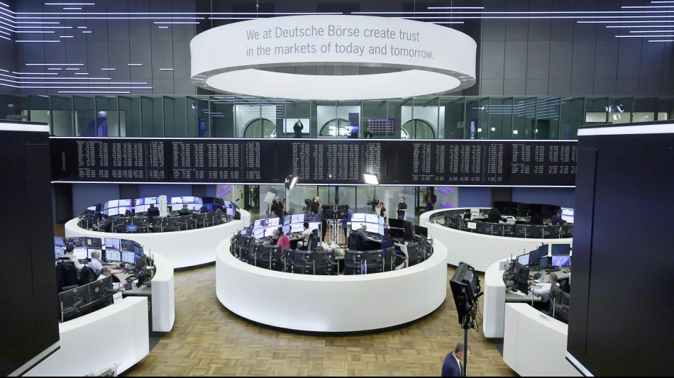 Borsa: l'Europa apre debole, Parigi -0,1%