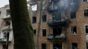 Zelensky pressiona por 'mudança de regime' na Rússia após bombardeio mortal em Kiev