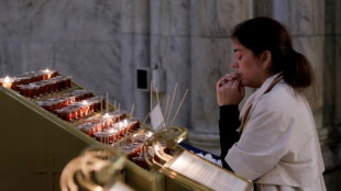 Susto e comoção nos EUA com eleição de primeiro papa norte-americano