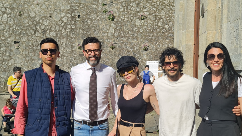 Marco Bocci e Laura Chiatti nel viterbese per primo maggio