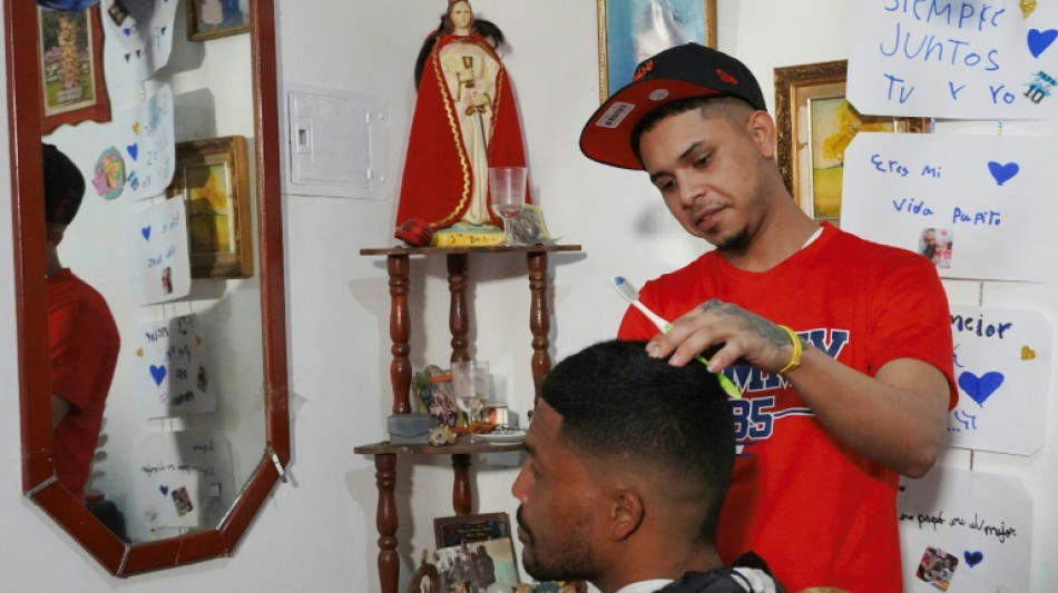 Venezuelano exige US$ 1,3 mi do governo Trump por deportá-lo a El Salvador