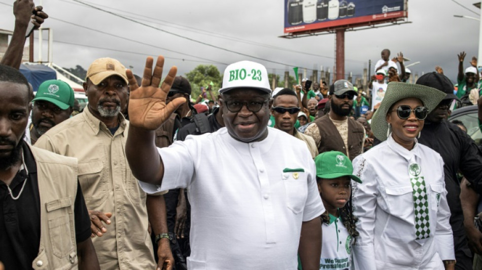 Sierra Leone: le pr&eacute;sident sortant Julius Maada Bio r&eacute;&eacute;lu pour un deuxi&egrave;me mandat