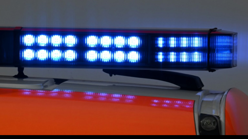 Tödliche Verpuffung: Mann stirbt bei Arbeiten mit Trennschleifer im Rheinland