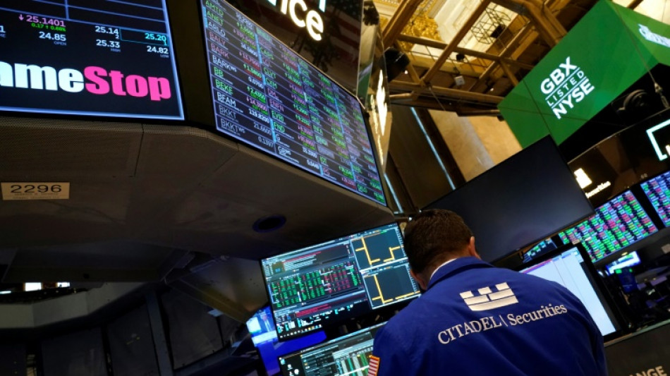 Tecnol&oacute;gicas derrubam Wall Street e Nasdaq recua 3,64%