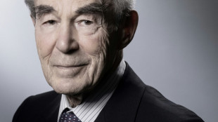 Robert Badinter, artisan de l'abolition de la peine de mort, est entr&eacute; au Panth&eacute;on