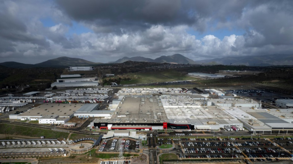 M&eacute;xico prop&otilde;e aumento de tarifas sobre importa&ccedil;&otilde;es com foco nos produtos chineses