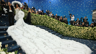 El dandismo negro brilla en la escalinata de la extravagante gala del MET