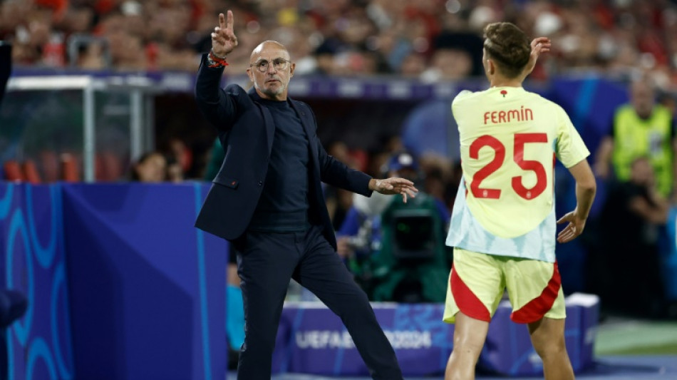 'Ma&ntilde;ana mejor', el lema de la Roja para volar en la Eurocopa