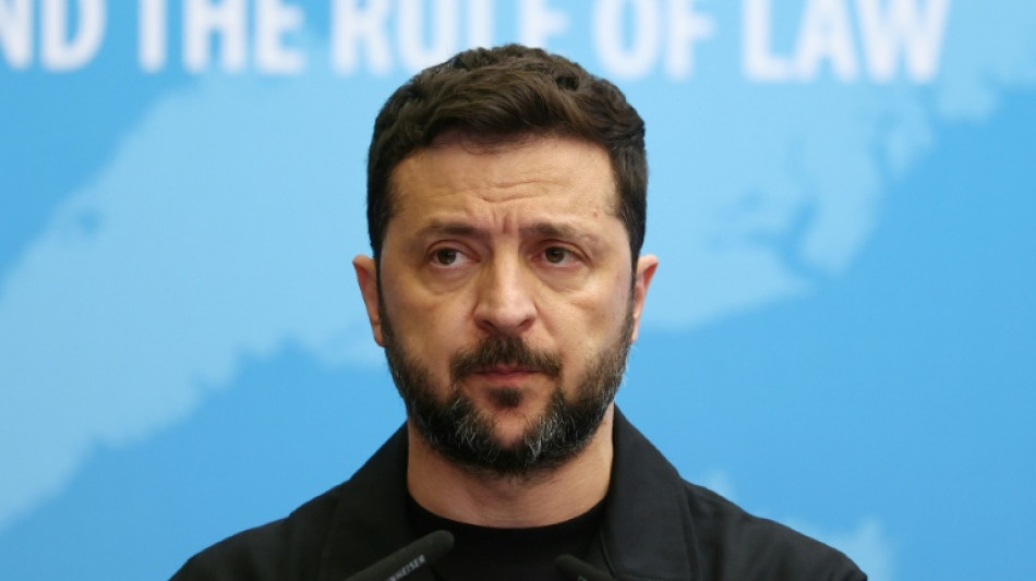 Zelensky pede à OEA que mantenha 'pressão sobre Rússia'