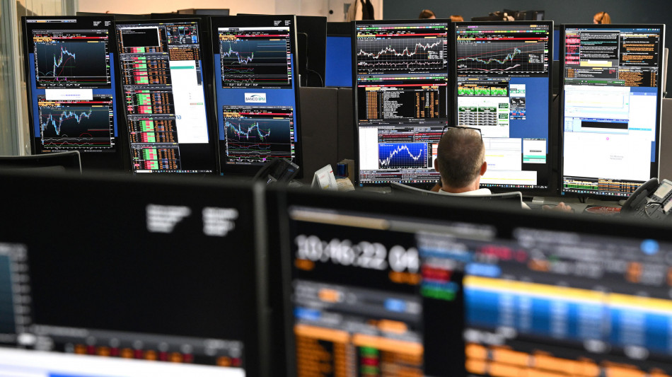 Borsa: l'Europa &egrave; in rialzo, Milano -1% con le cedole