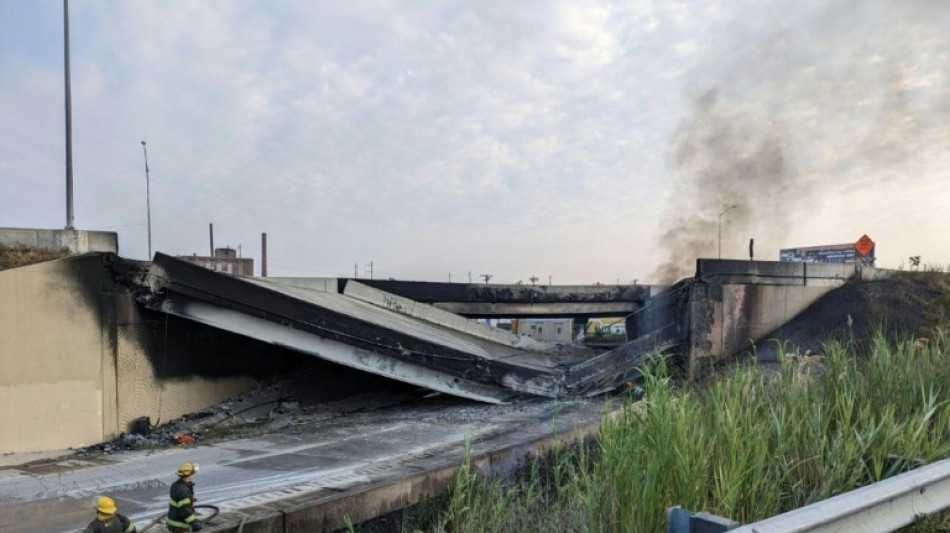 Viel befahrene Autobahnbr&uuml;cke in US-Metropole Philadelphia teilweise eingest&uuml;rzt
