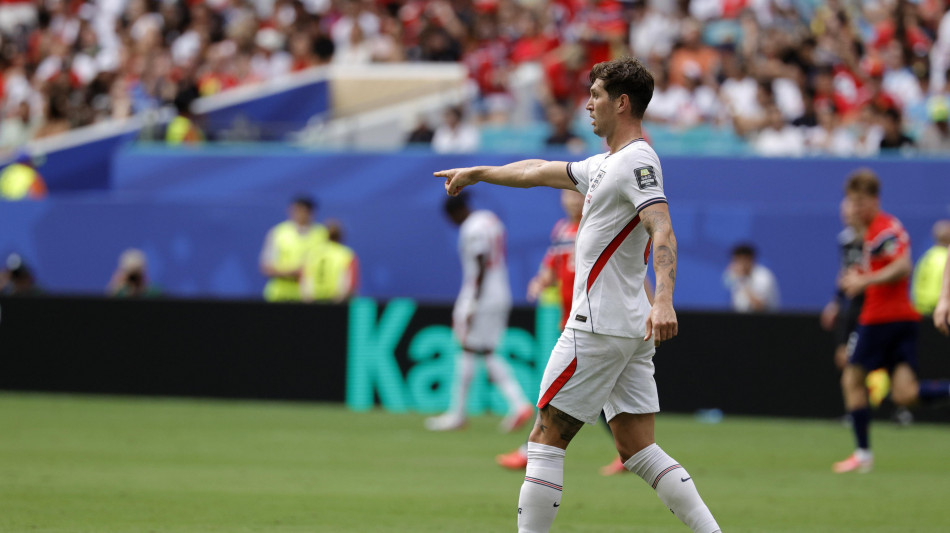 Calcio: l'Inter batte il Betis 1-0, Stones entra e segna