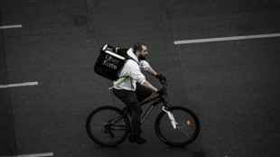 Livreurs de repas à domicile: les algorithmes des plateformes font dérailler leur santé