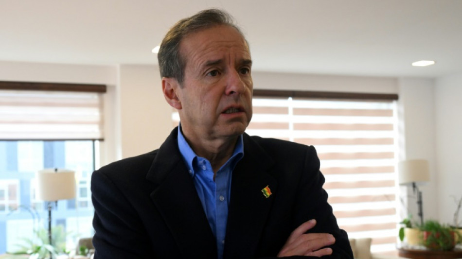 Candidato presidencial Quiroga traça uma Bolívia de livre comércio e sem laços com Maduro